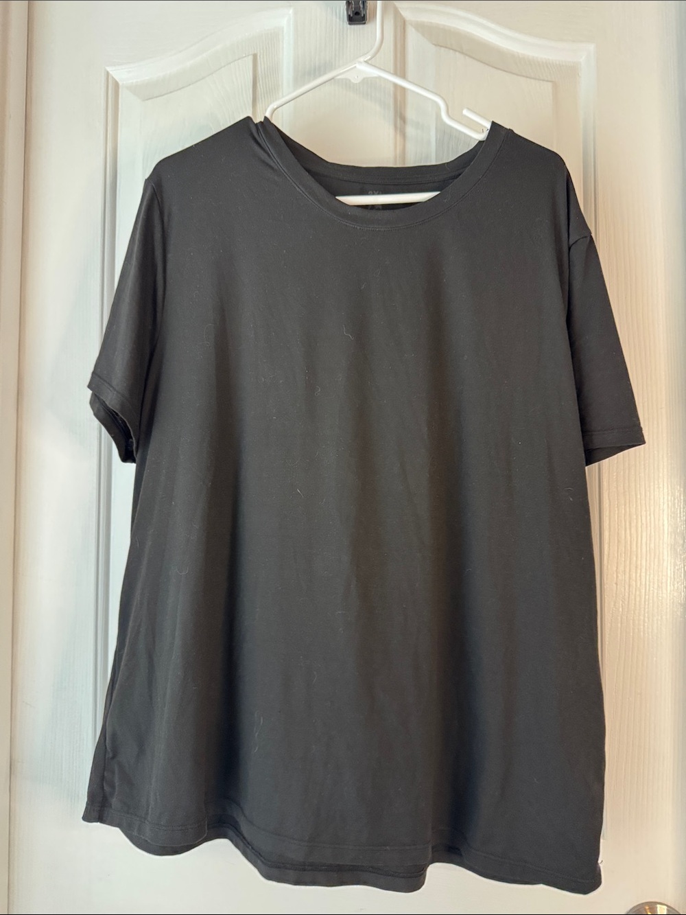Women’s set of 3  Crew Neck Short Sleeve Shirts (32)